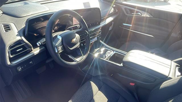 new 2026 Chevrolet Traverse car, priced at $45,672