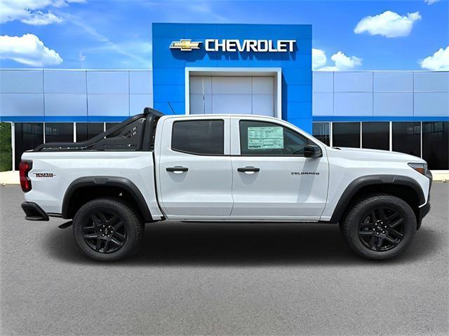 new 2025 Chevrolet Colorado car, priced at $40,490