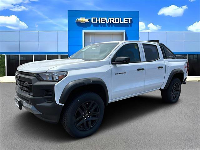 new 2025 Chevrolet Colorado car, priced at $40,490
