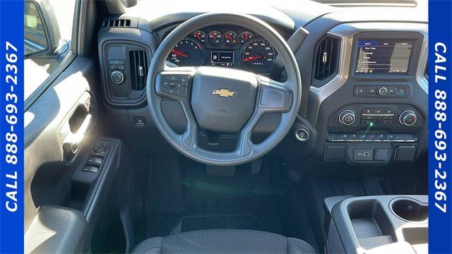 new 2025 Chevrolet Silverado 1500 car, priced at $45,620