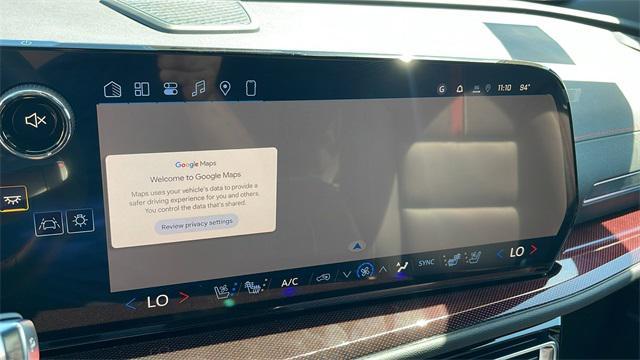 new 2026 Chevrolet Traverse car, priced at $55,076