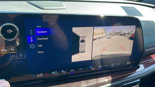new 2026 Chevrolet Traverse car, priced at $55,076
