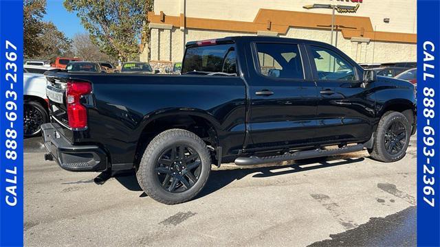 new 2025 Chevrolet Silverado 1500 car, priced at $46,615