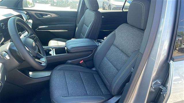 new 2026 Chevrolet Traverse car, priced at $40,826