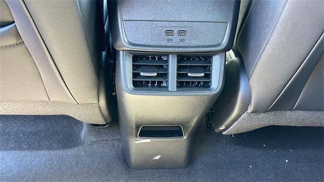 new 2025 Chevrolet Equinox car, priced at $31,125