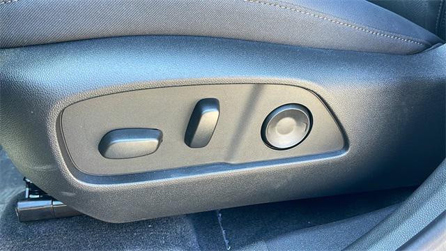 new 2025 Chevrolet Equinox car, priced at $31,125