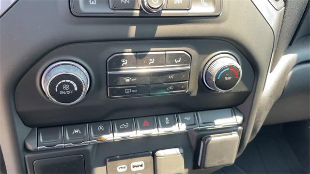 new 2025 Chevrolet Silverado 1500 car, priced at $42,350