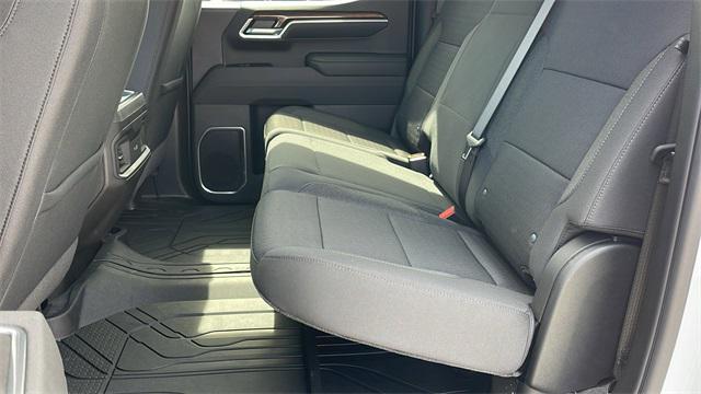 new 2025 Chevrolet Silverado 1500 car, priced at $44,632