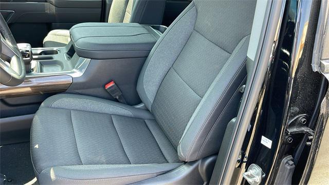 new 2025 Chevrolet Silverado 1500 car, priced at $53,079