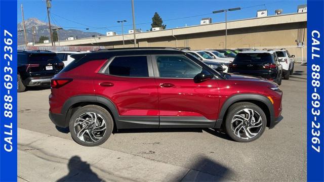 new 2025 Chevrolet TrailBlazer car, priced at $26,305