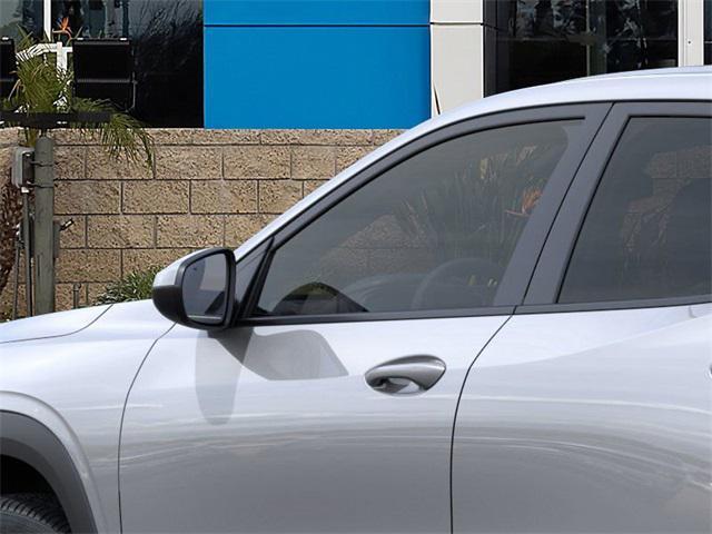 new 2025 Chevrolet Trax car, priced at $19,240