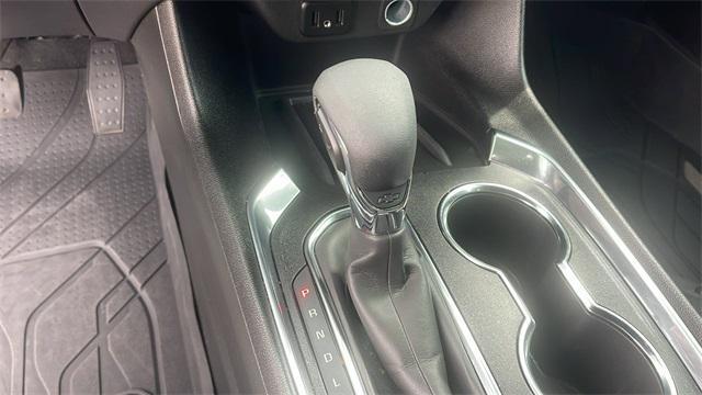 used 2023 Chevrolet Traverse car, priced at $33,616