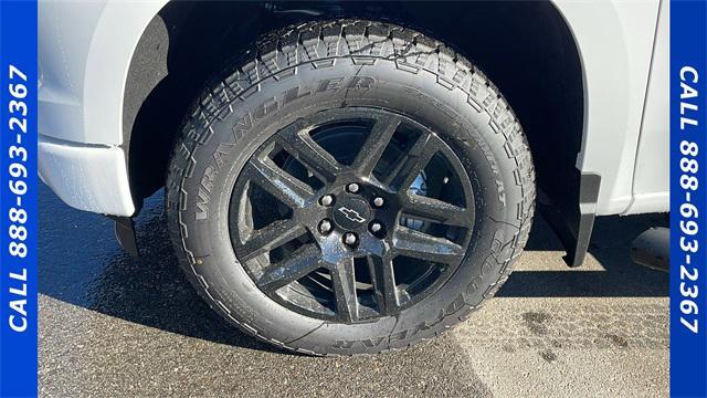 new 2025 Chevrolet Silverado 1500 car, priced at $46,615