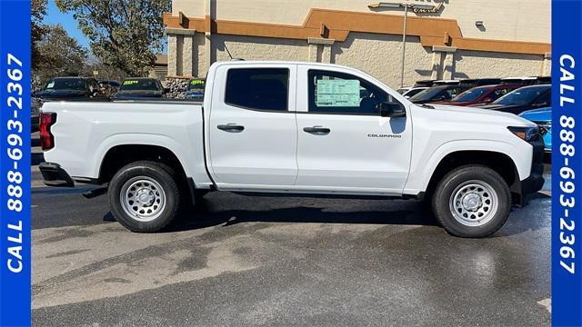 new 2024 Chevrolet Colorado car, priced at $33,060