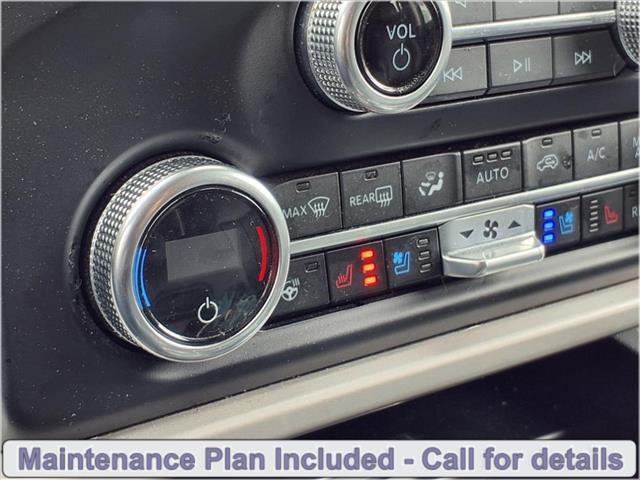 used 2023 Ford Expedition car, priced at $39,967