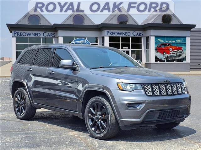 used 2017 Jeep Grand Cherokee car, priced at $15,184