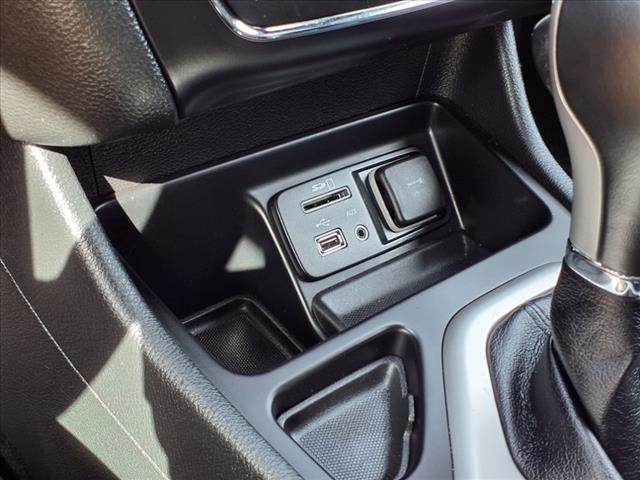 used 2014 Jeep Cherokee car, priced at $10,890