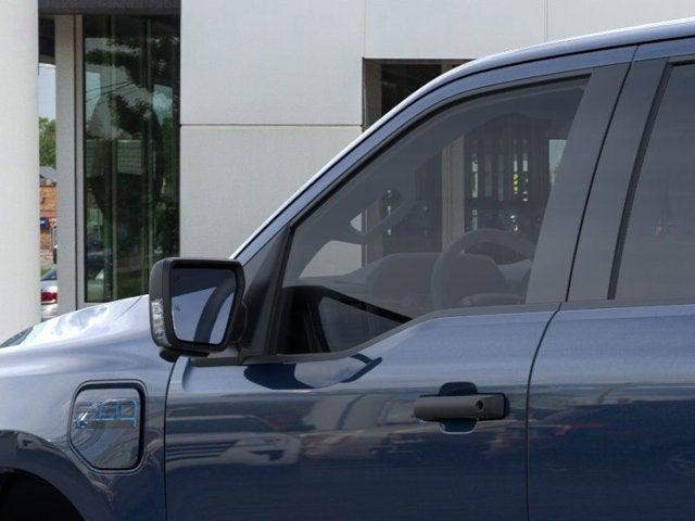 new 2025 Ford F-150 Lightning car