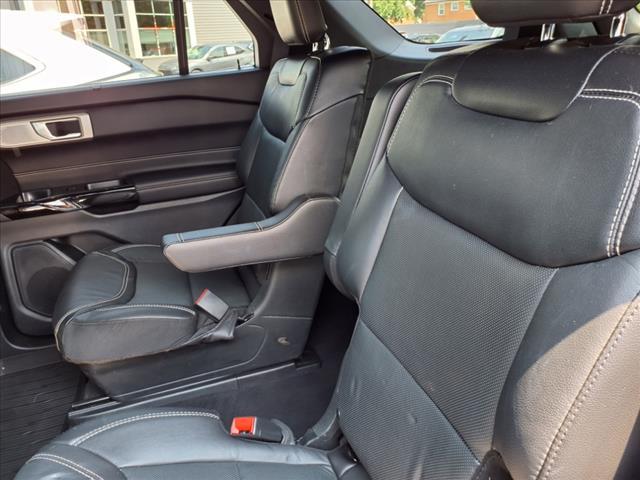 used 2022 Ford Explorer car, priced at $37,900