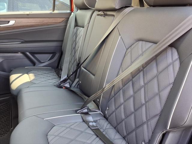 used 2025 Volkswagen Atlas car, priced at $48,989