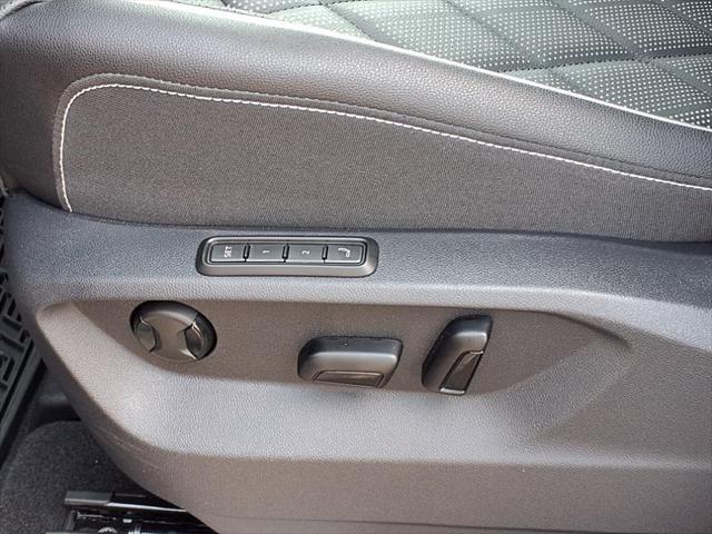 used 2025 Volkswagen Atlas car, priced at $48,989
