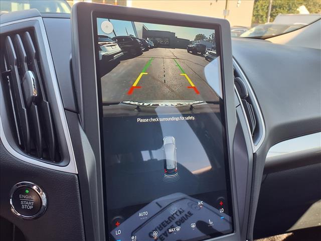 used 2024 Ford Edge car, priced at $28,265