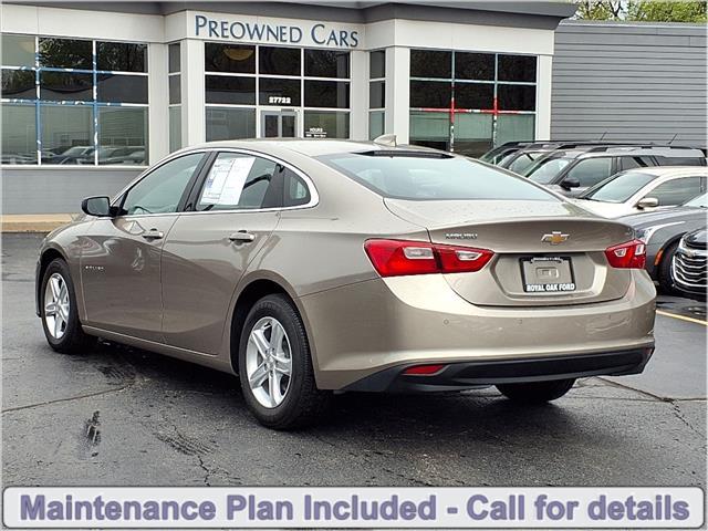 used 2024 Chevrolet Malibu car, priced at $19,422