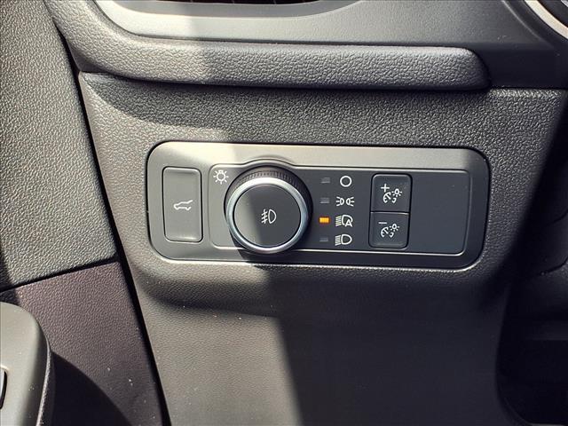 used 2022 Ford Escape car, priced at $23,073