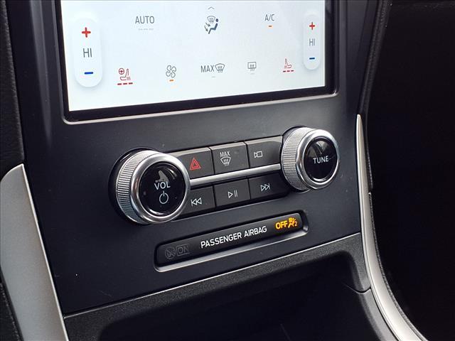 used 2024 Ford Edge car, priced at $25,675