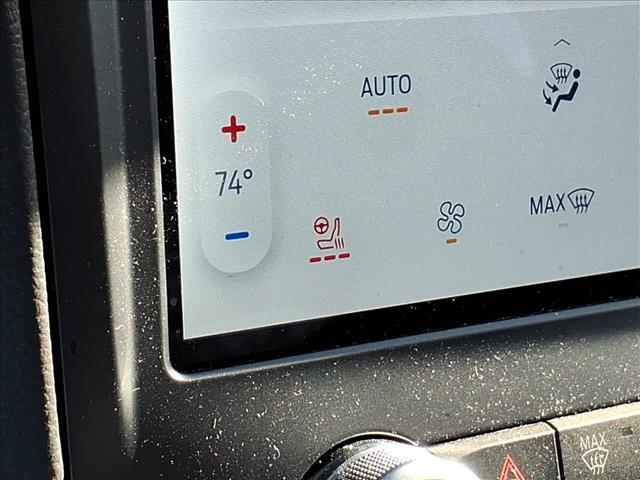 used 2023 Ford Edge car, priced at $28,226