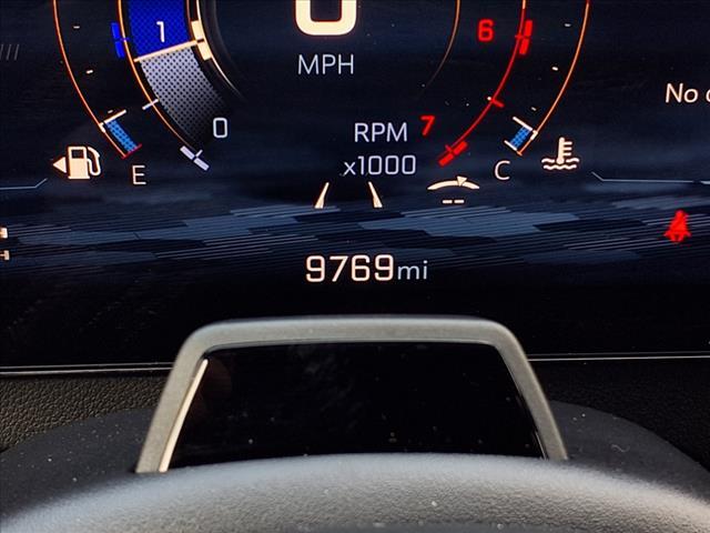 used 2024 Chevrolet Traverse car, priced at $51,839
