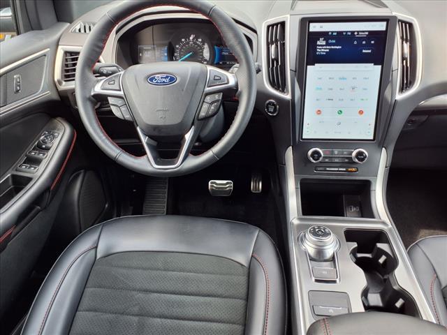 used 2024 Ford Edge car, priced at $32,995