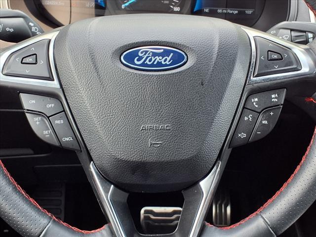 used 2024 Ford Edge car, priced at $32,995
