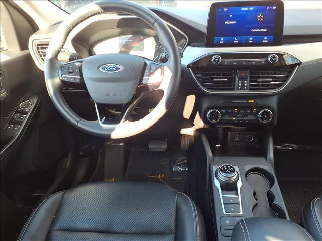 used 2022 Ford Escape car, priced at $22,096