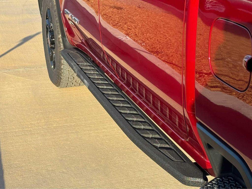 used 2025 GMC Sierra 2500 car, priced at $69,878