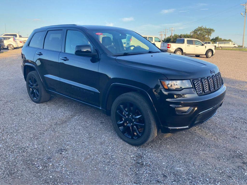 used 2020 Jeep Grand Cherokee car, priced at $25,000