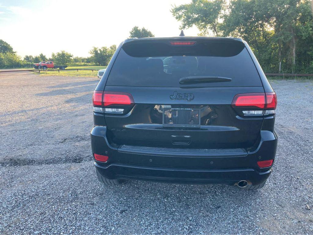 used 2020 Jeep Grand Cherokee car, priced at $25,000