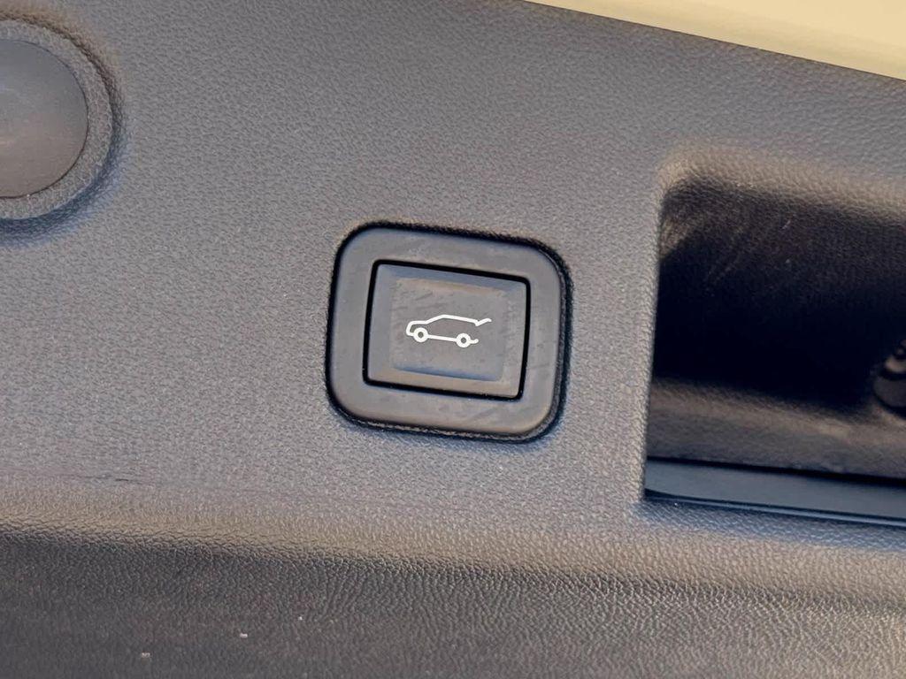used 2024 Chevrolet Equinox car, priced at $22,268