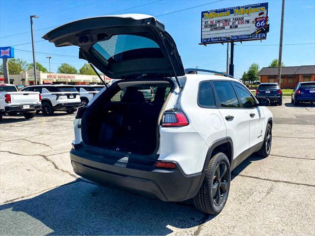 used 2021 Jeep Cherokee car, priced at $17,044