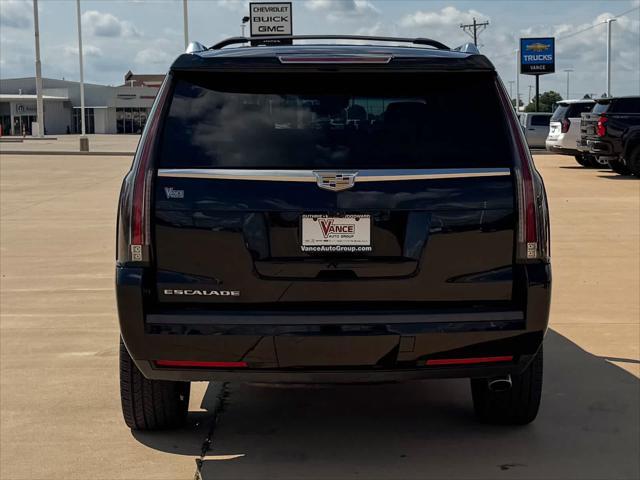 used 2019 Cadillac Escalade car, priced at $35,989