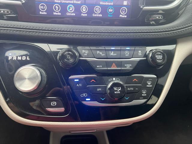 used 2018 Chrysler Pacifica car, priced at $17,499