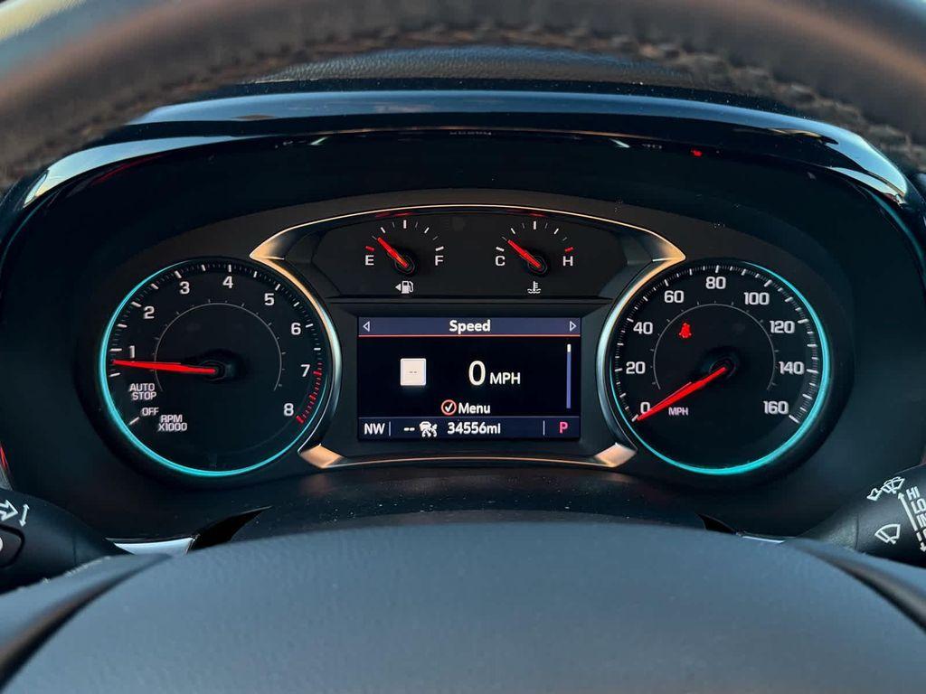 used 2023 Chevrolet Traverse car, priced at $37,592