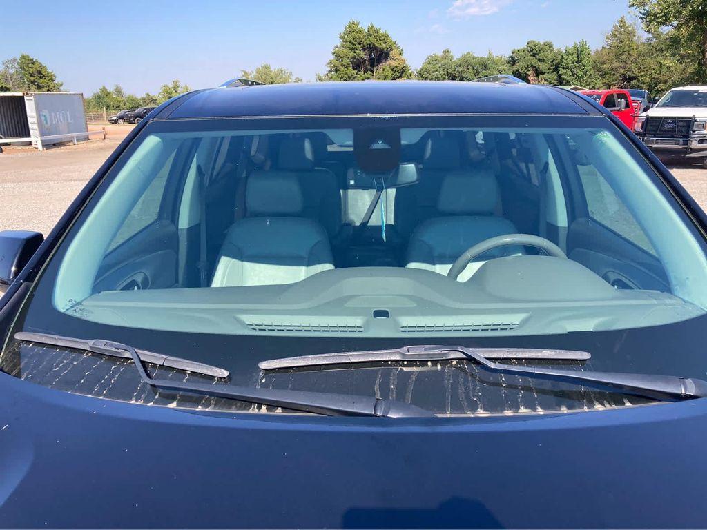 used 2020 Chevrolet Traverse car, priced at $22,997