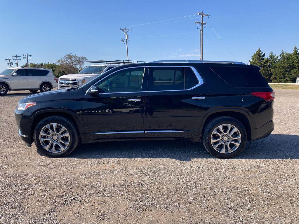 used 2020 Chevrolet Traverse car, priced at $22,997