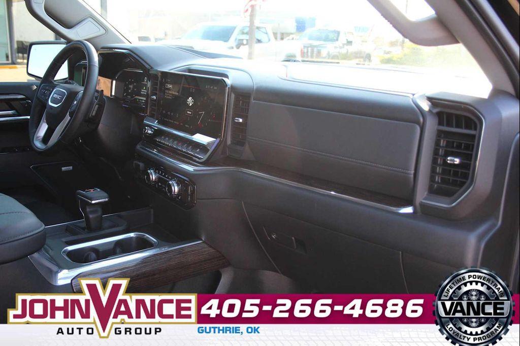 used 2023 GMC Sierra 1500 car, priced at $44,000