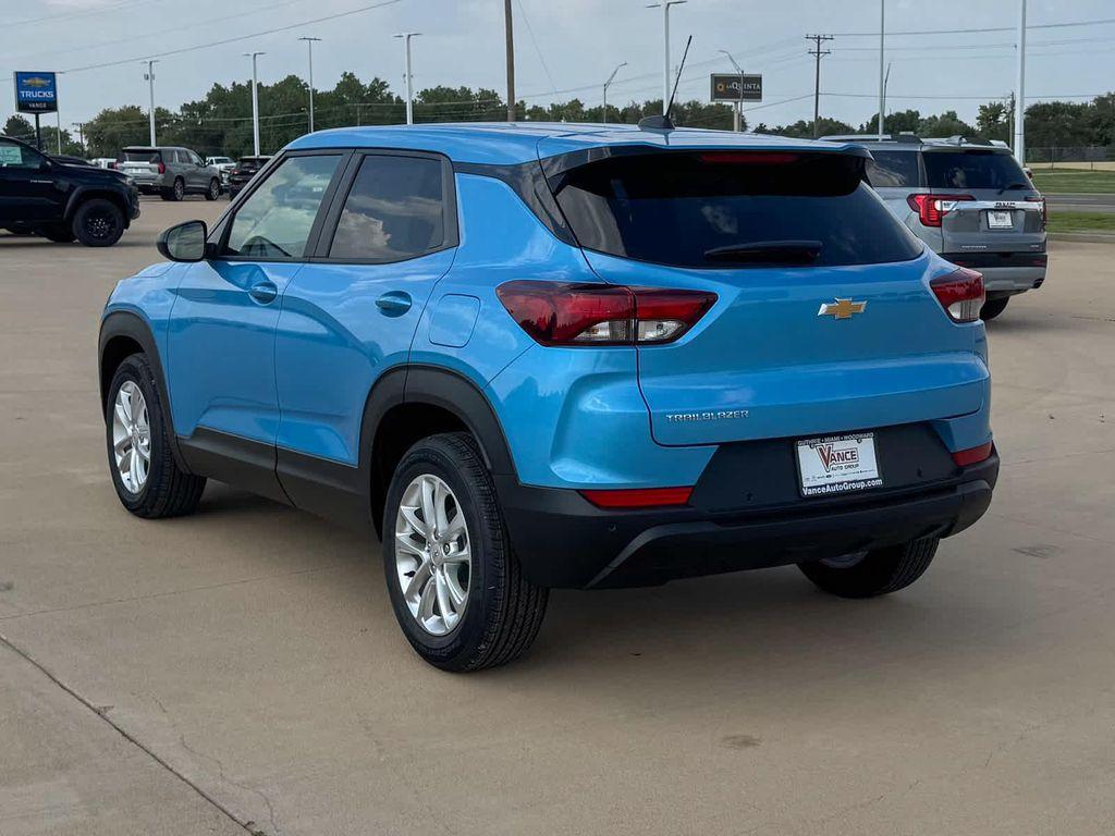 new 2026 Chevrolet TrailBlazer car, priced at $25,715