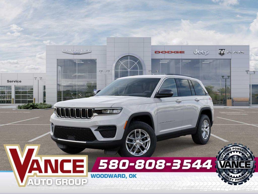 new 2025 Jeep Grand Cherokee car, priced at $41,575