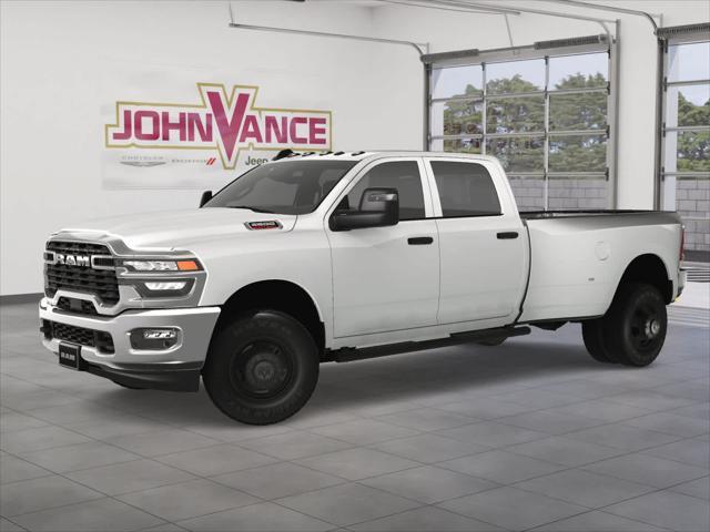 new 2025 Ram 3500 car, priced at $67,561