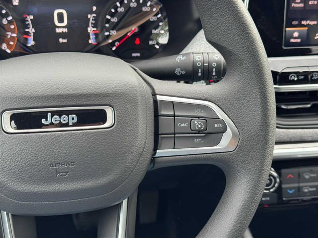new 2025 Jeep Compass car, priced at $28,090