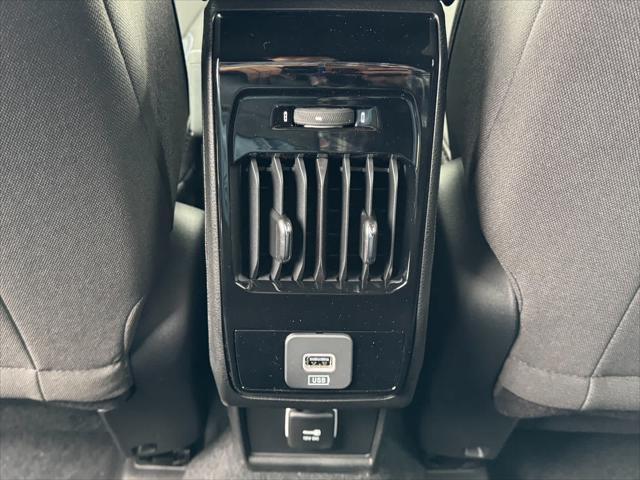 new 2025 Jeep Compass car, priced at $28,090